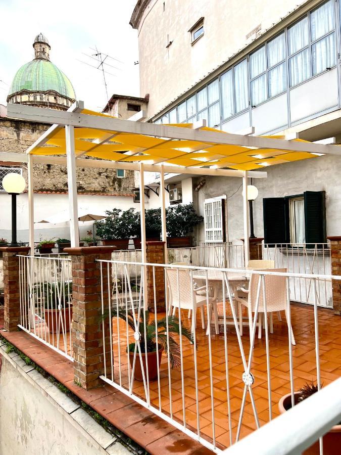 Domus Elena - Plebiscito Apartment Napoli Exterior foto