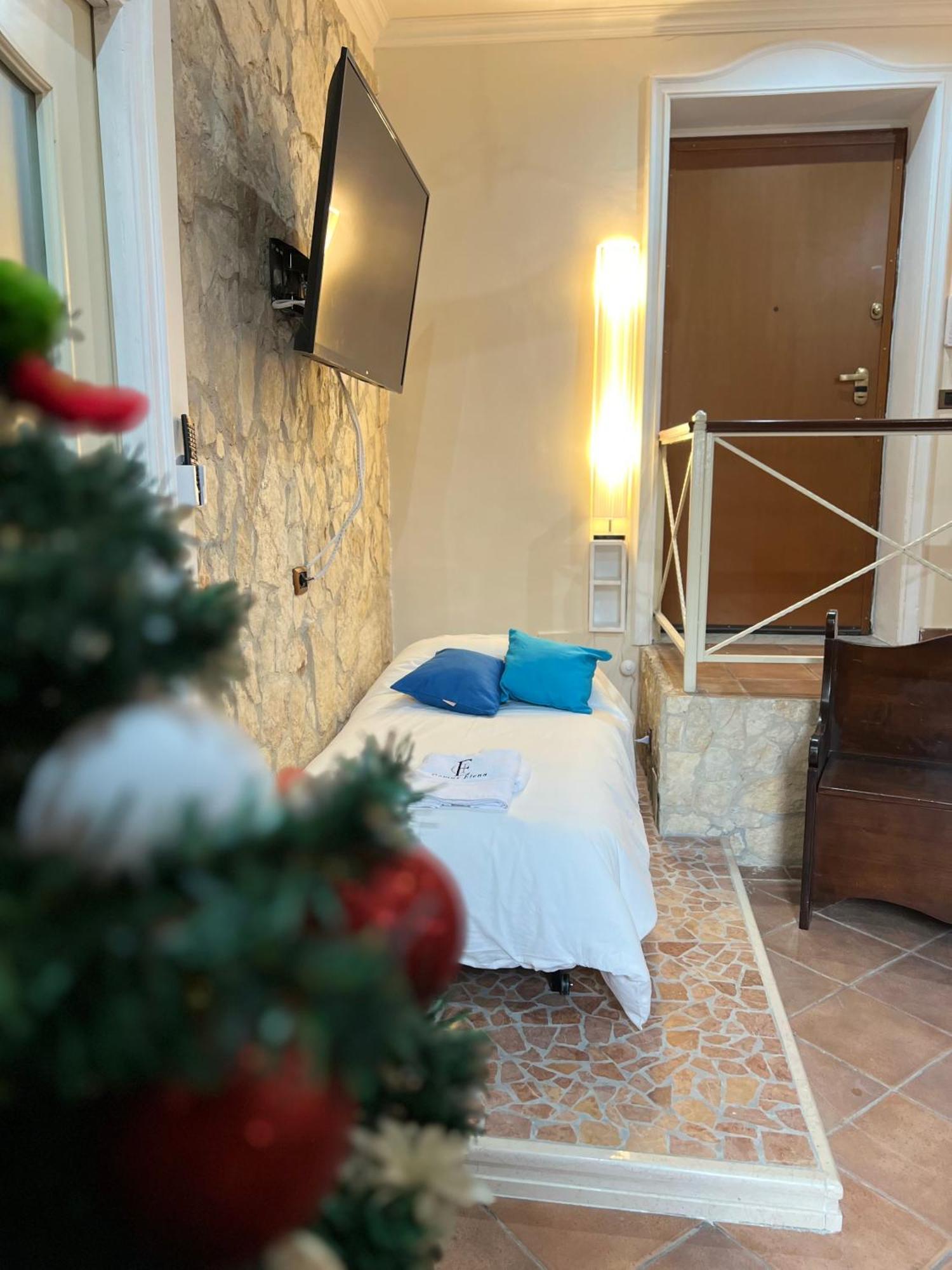 Domus Elena - Plebiscito Apartment Napoli Exterior foto